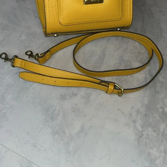 Philip Lim  Satchel. Crossbody Bag  mustard color  Expanding sides  Vegan   NWOT - Picture 4 of 15
